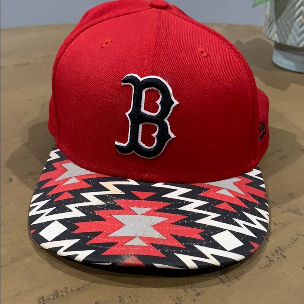 Brand new new era hat never worn